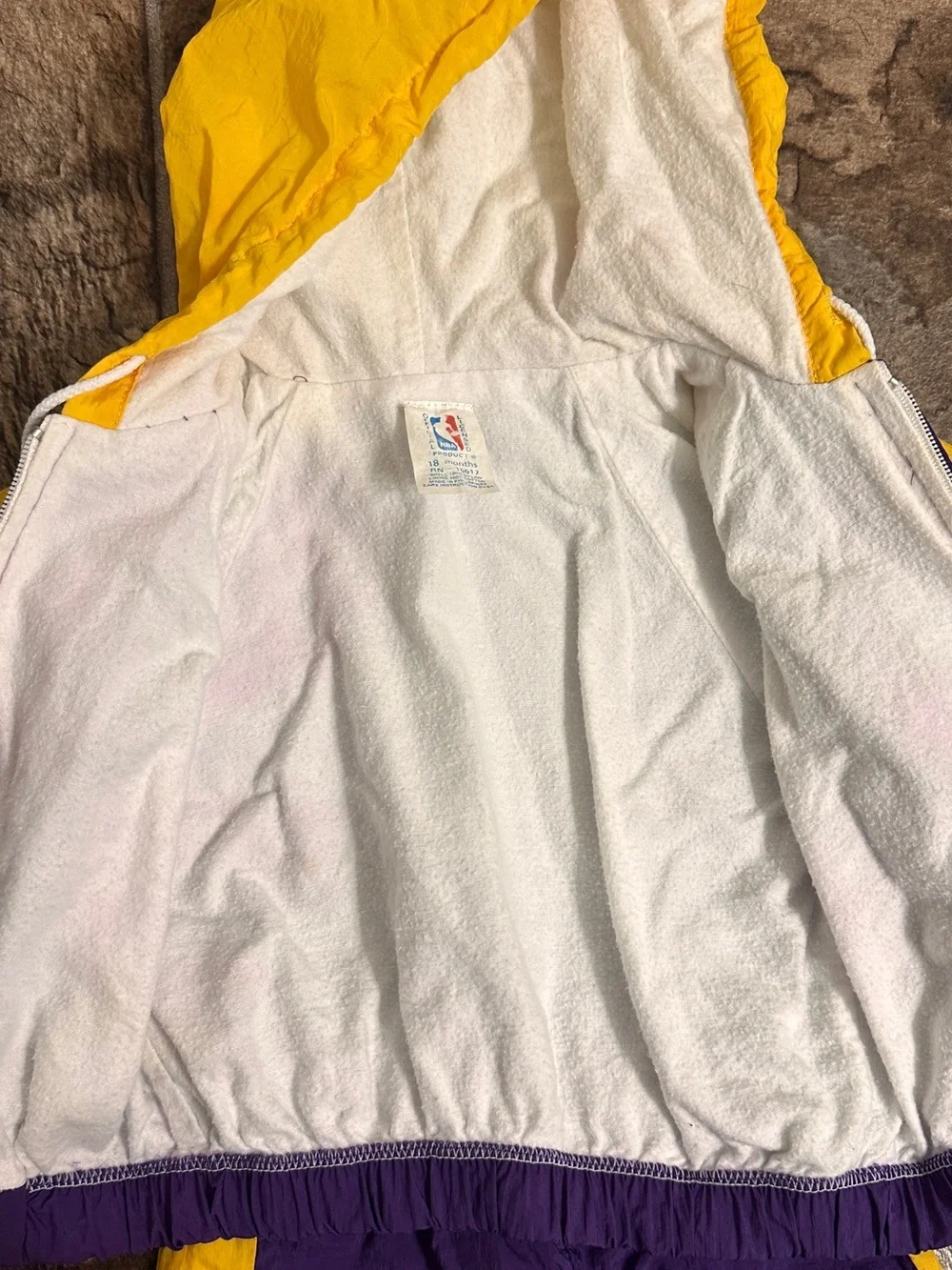 Vintage Los Angeles Lakers 2-piece nylon windsuit size 18 m